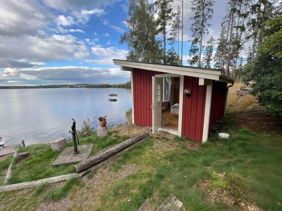 "Talludden" By The Lake Arydssjoen, Furuby Exterior photo